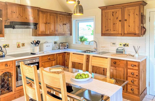 Isle of Lewis Cottage | 3 bedroom accommodation in Grimshader