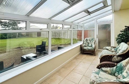 Morfa Bychan Cottage | 3 bedroom accommodation in Morfa Bychan, near Porthmadog