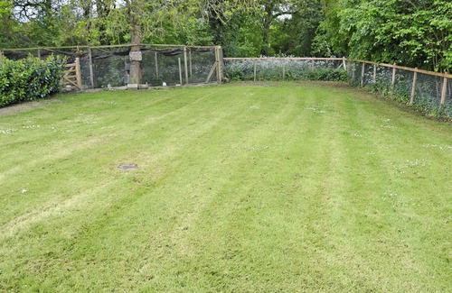 Sedgehill Cottage | 3 bedroom accommodation in Sedgehill, near Shaftesbury