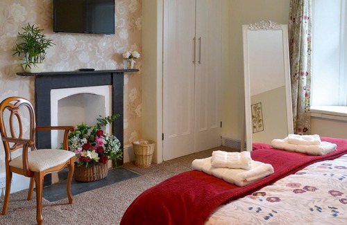 Callington Cottage | 3 bedroom accommodation in Rilla Mill, near Callington