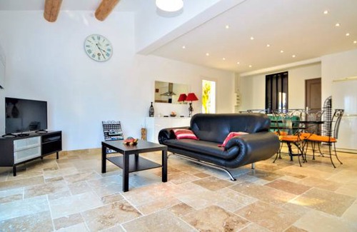 Comps House | 3 bedroom accommodation in Comps