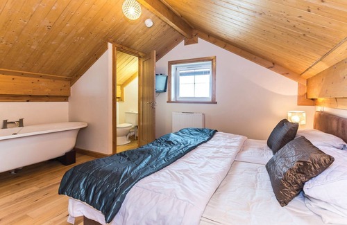 Hornsea Cabin | 3 bedroom accommodation in Hornsea