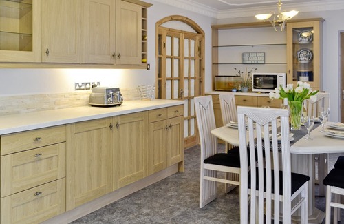 Llanybri Cottage | 3 bedroom accommodation in Llansteffan, near Carmarthen