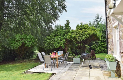 Murthly Cottage | 3 bedroom accommodation in Waterloo, near Dunkeld