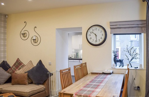 Crieff Cottage | 3 bedroom accommodation in Crieff