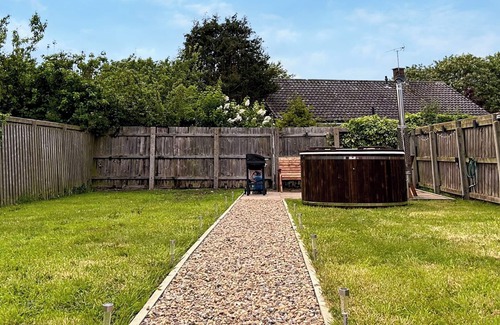 Muston Cottage | 3 bedroom accommodation in Filey