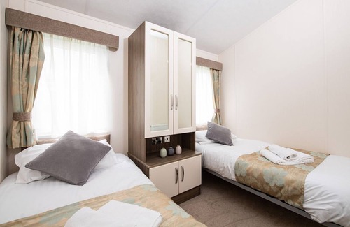 Rhyl Cabin | 3 bedroom accommodation in Rhyl