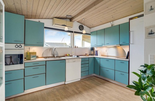 Lihme House | 3 bedroom amazing home in Spøttrup