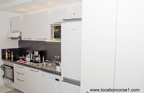 Saint-Florent Apartment | 3-bedroom apartment, 80 m2, Air-conditioning, Terrace, Garden, Beaches nearby, Fiber.