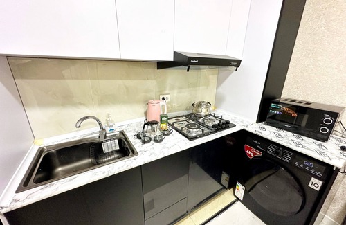 Tashkent Apartment | 3-bedroom apartment in fabulous Toshkent with AC, WiFi