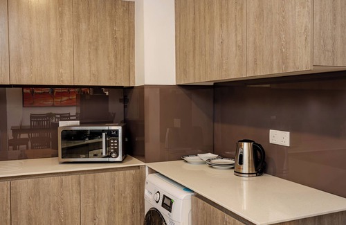Kaduruduwa Apartment | 3-bedroom apartment in welcoming Galle with fitness room, AC