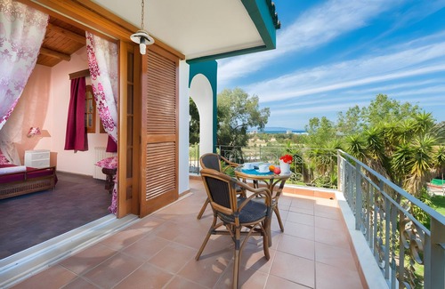 Kalavarda Apartment | 3-Bedroom Apartment without Pool with Sea View, Wi-Fi and Air Conditioning