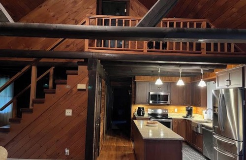 Bloomingburg Cabin | 3-bedroom cabin in peaceful Bloomingburg with WiFi, AC