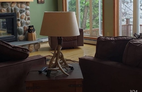 Inlet Ski Chalet | 3-bedroom Chalet at Eagle Bay Village with a Loft Sleeps 12
