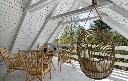 Sundstrup House | 3 Bedroom Cozy Home In Højslev