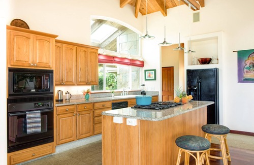 Hawi House | 3 bedroom Custom Home on lush 10 acre private estate with sweeping ocean views