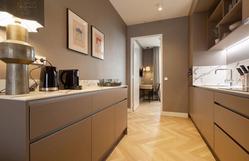 The Hague Center House | 3-bedroom duplex apartment in Den Haag