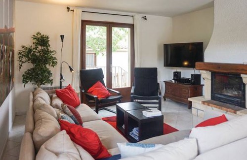 Le Poujol-sur-Orb House | 3 bedroom accommodation in Le Poujol sur Orb