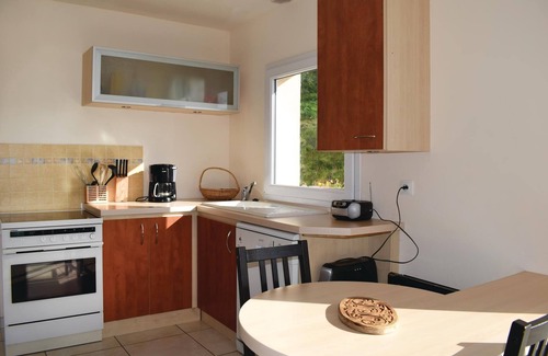 Saint-Michel-en-Greve House | 3 bedroom accommodation in Saint Michel en Greve