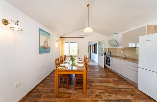 Seline Apartment | 3 bedroom gorgeous apartment in Seline