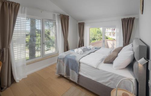 Novigrad House | 3 Bedroom Gorgeous Home In Novigrad