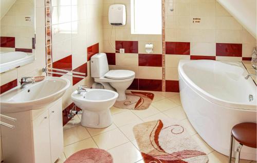 gmina Kłodawa House | 3 Bedroom Gorgeous Home In Santoczno