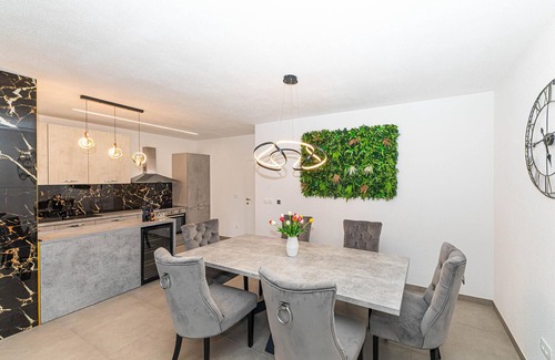 Kastel Novi House | 3 bedroom gorgeous home in Kastel Novi