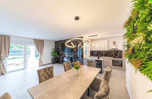 Kastel Novi House | 3 bedroom gorgeous home in Kastel Novi
