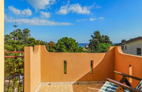 Marina di Davoli Apartment | 3 bedroom accommodation in Davoli Marina CZ