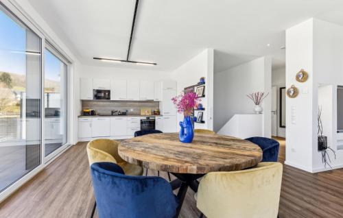 Kirchen House | 3 Bedroom Lovely Home In Kirchen - Sieg