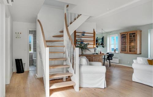 Klint Apartment | 3 Bedroom Nice Apartment In Nykøbing Sj