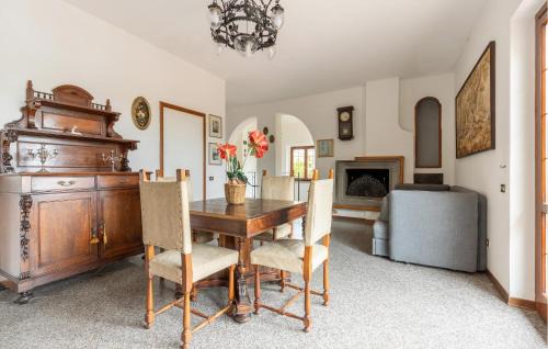 Fivizzano House | 3 Bedroom Nice Home In Fivizzano