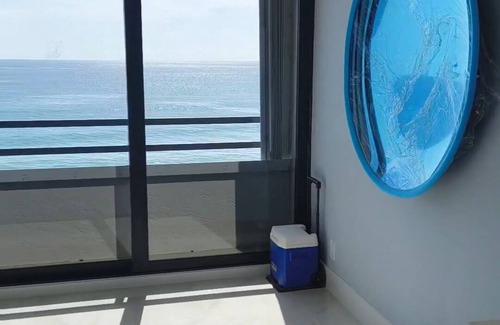 South Palm Beach Condo | 3-bedroom Oceanfront Palm Beach Condo with Pool & Steps to the Beach
