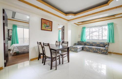Baguio Apartment | 3 Bedroom Unit with Breakfast for 3pax