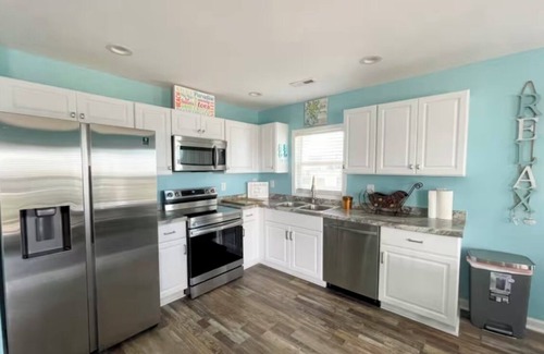 Ocean City Beach Villa | 3-bedroom villa in charming North Topsail Beach with WiFi, AC Ocean front view