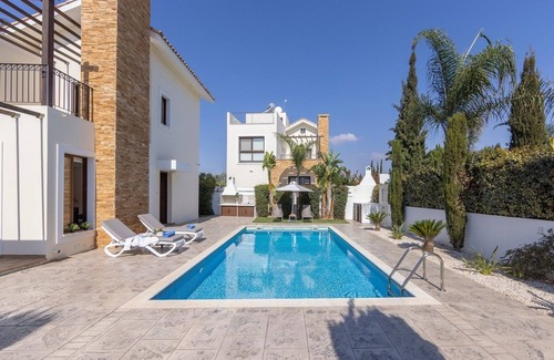 Ayia Thekla Villa | 3 bedroom villa in Ayia Thekla