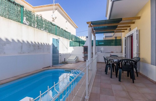 Manta Rota Ski Chalet | 3 bedroom villa with private pool and Wi-Fi by AlgarveManta (25V3)