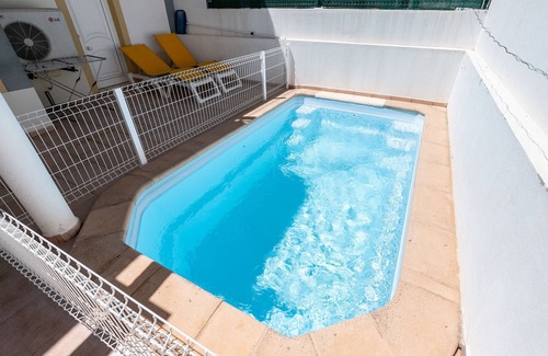 Manta Rota Ski Chalet | 3 bedroom villa with private pool close to the beach by AlgarveManta (23V3)