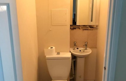 Southwark Apartment | 3 Bedrooms Peckham High Street