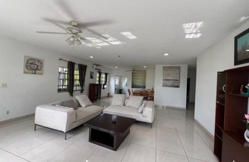 Providenciales Apartment | 3-bedrooms Suite Next to Grace Bay