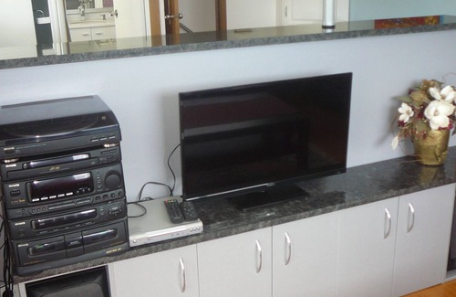 Port Vila Apartment | 3 Bedrooms @ the House of the Rising Sun