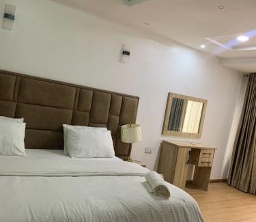 Surulere Apartment | 3 Beds At Ikate, Lagos State