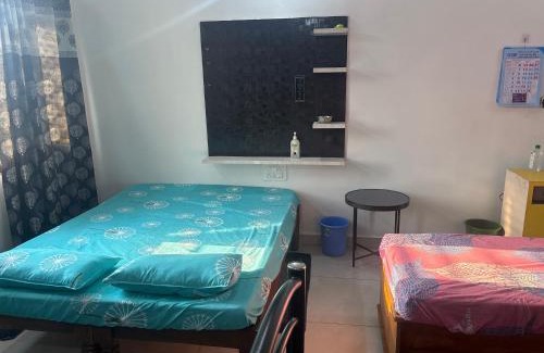 Mysore House | 3 Beds Room for 5 people Private Stay at Cool Calm Place