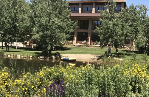 Lander House | 3 BR, 3.5 bath home in Sinks Canyon 2 miles from Lander, Wyoming