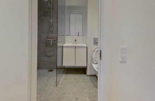 Frederiksberg Apartment | 3-BR apartment w/a balcony in Frederiksberg - 210