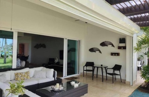 Las Terrenas Apartment | 3 BR First Line Beach apt at playa bonita p2-101