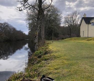 Fort Augustus Apartment | 3 BR Luxury Apt at Highland Club - Fort Augustus