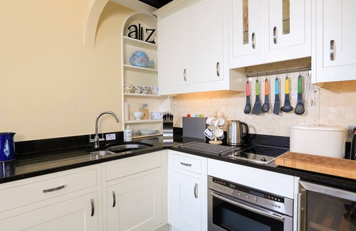 Dartmouth Cottage | 3 DARTVIEW in Dartmouth