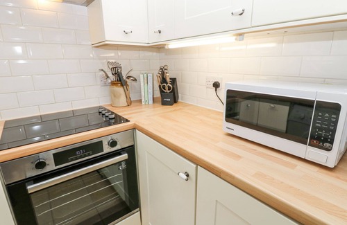 Lazonby Cottage | 3 EDEN VIEW, pet friendly, character holiday cottage in Lazonby