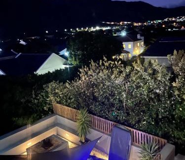 Vermont Apartment | 3 Indigo with Solar